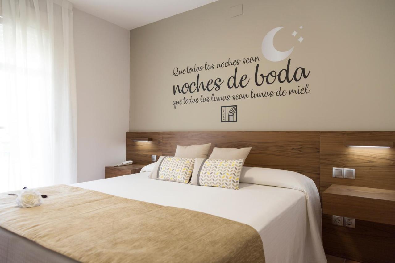 Hostal Pradaria Asador & Alojamiento Arcas Екстер'єр фото