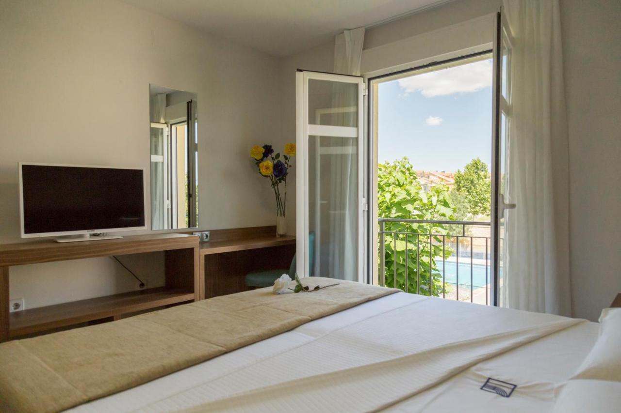 Hostal Pradaria Asador & Alojamiento Arcas Екстер'єр фото