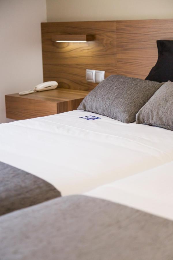 Hostal Pradaria Asador & Alojamiento Arcas Екстер'єр фото