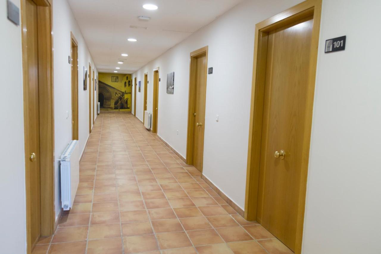 Hostal Pradaria Asador & Alojamiento Arcas Екстер'єр фото