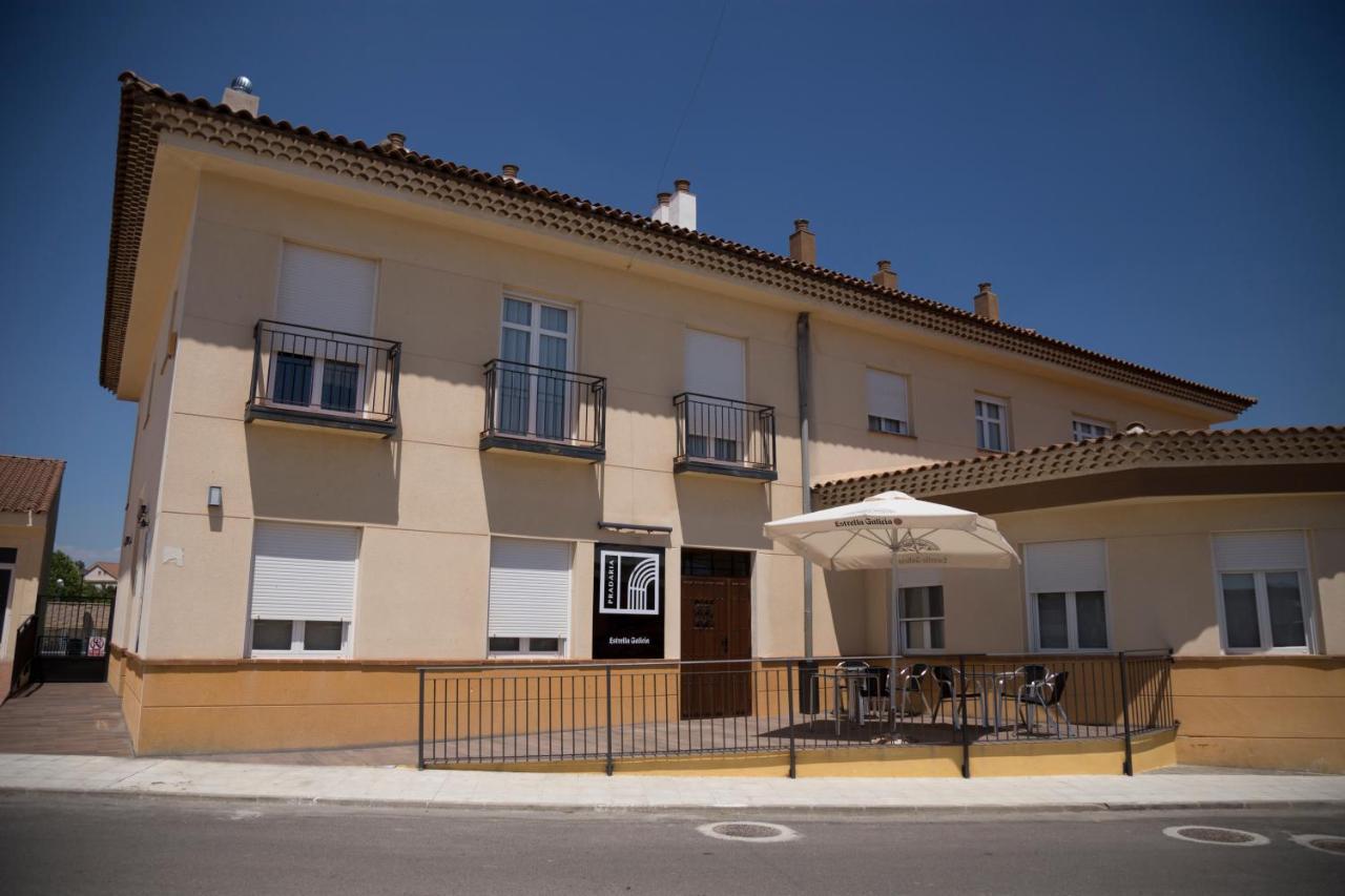 Hostal Pradaria Asador & Alojamiento Arcas Екстер'єр фото