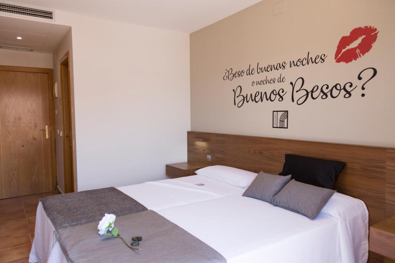Hostal Pradaria Asador & Alojamiento Arcas Екстер'єр фото